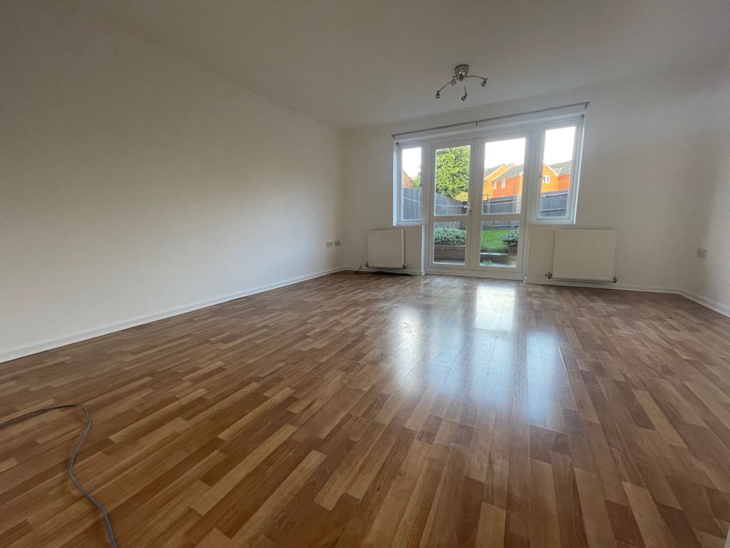 Property photo 2 of 11 Gallery