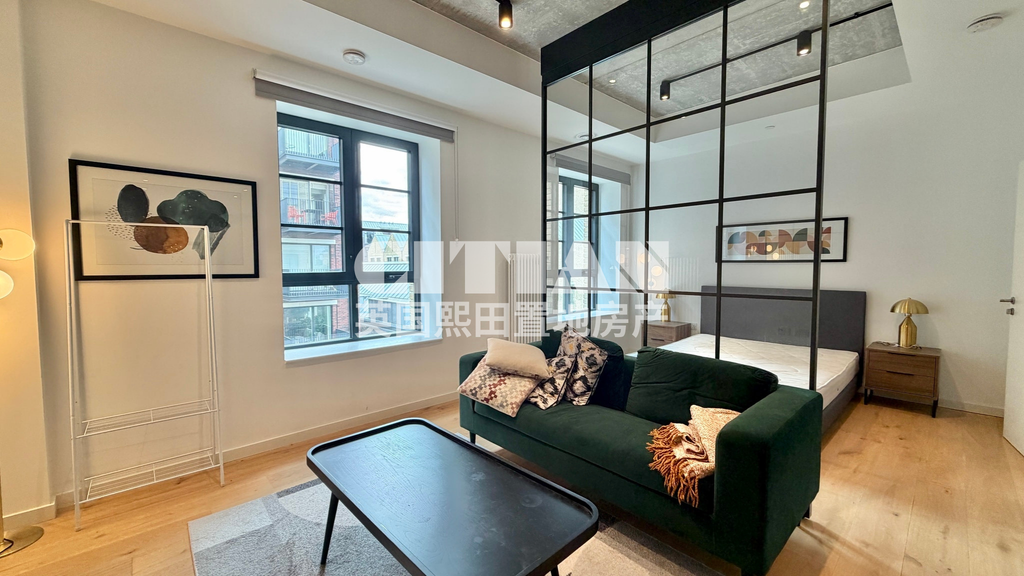 Property photo 1 of 12