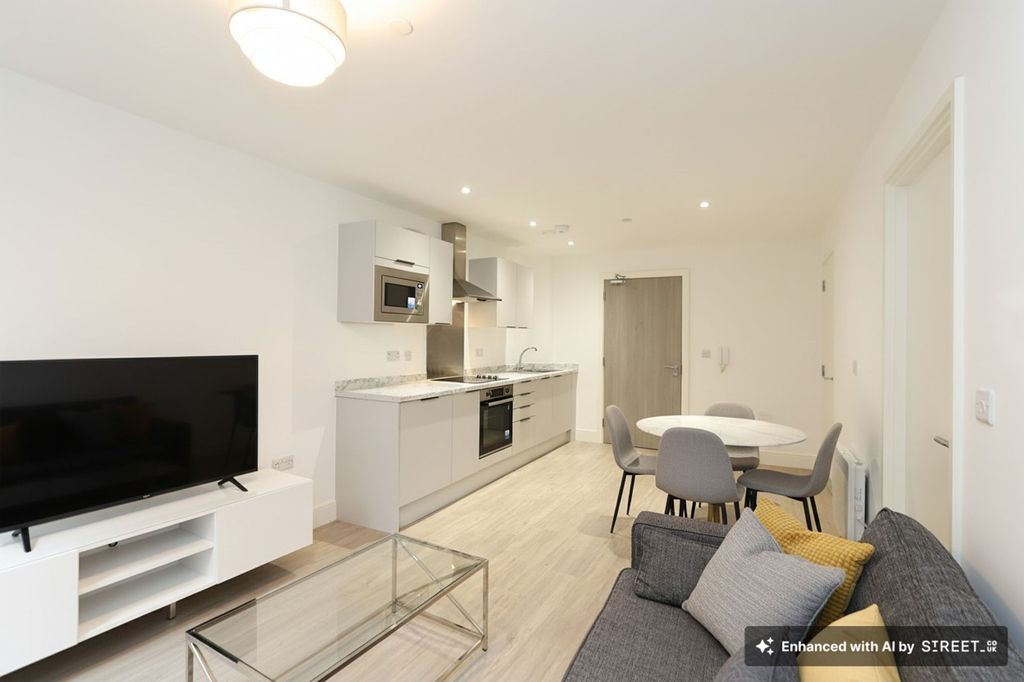 Property photo 2 of 9