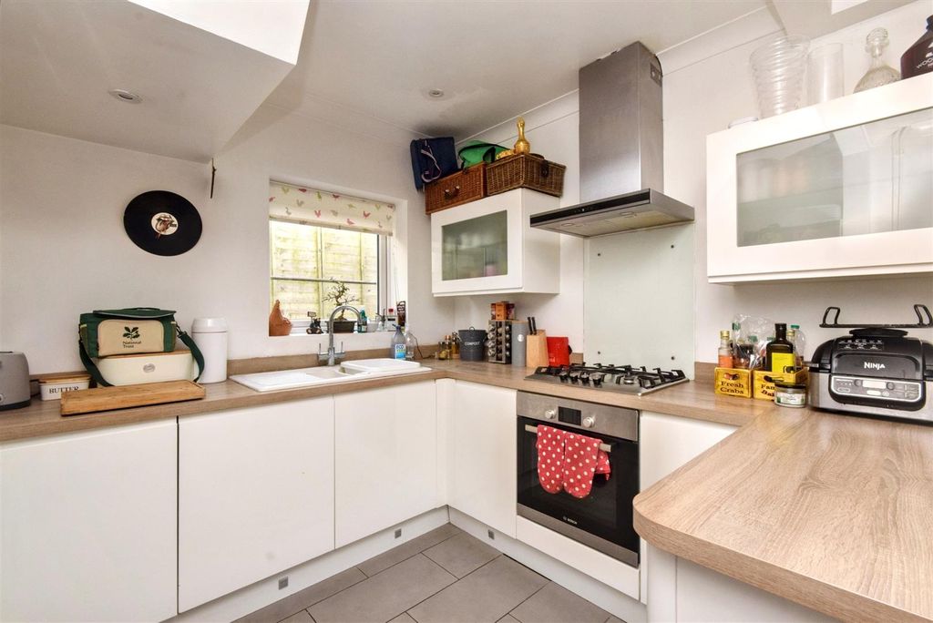 Property photo 1 of 11 2 (96).Jpg
