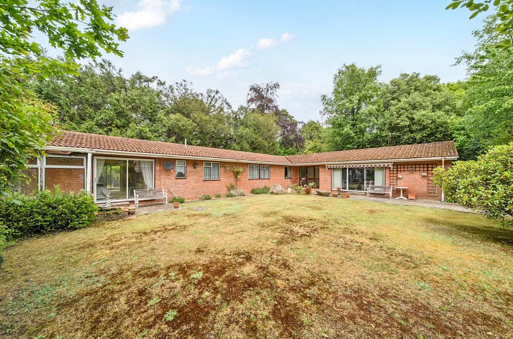 Property photo 1 of 19