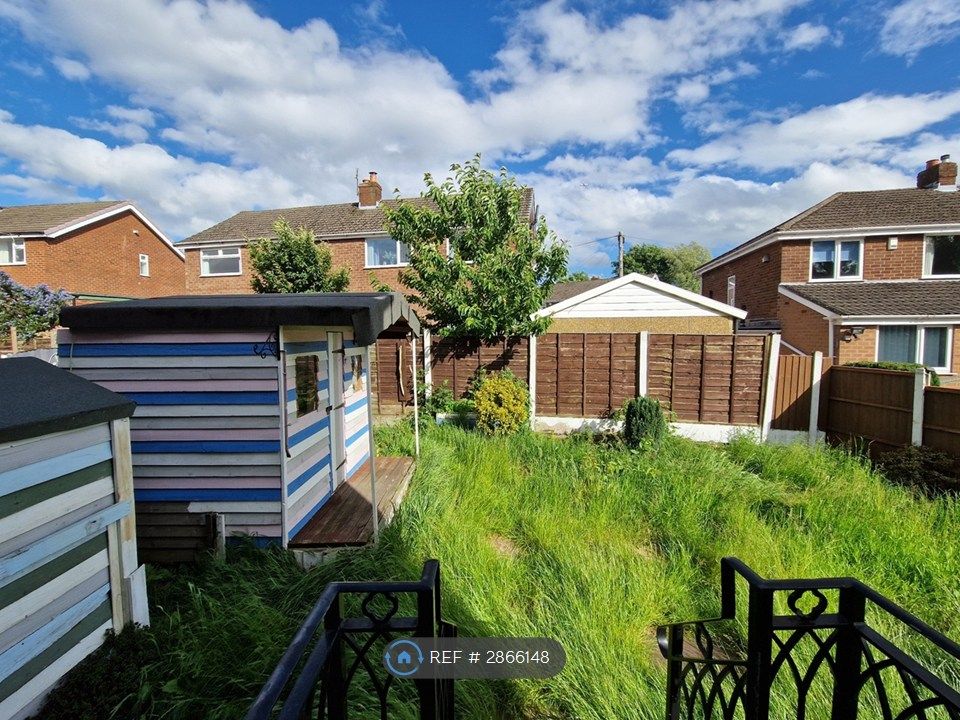 Property photo 2 of 16