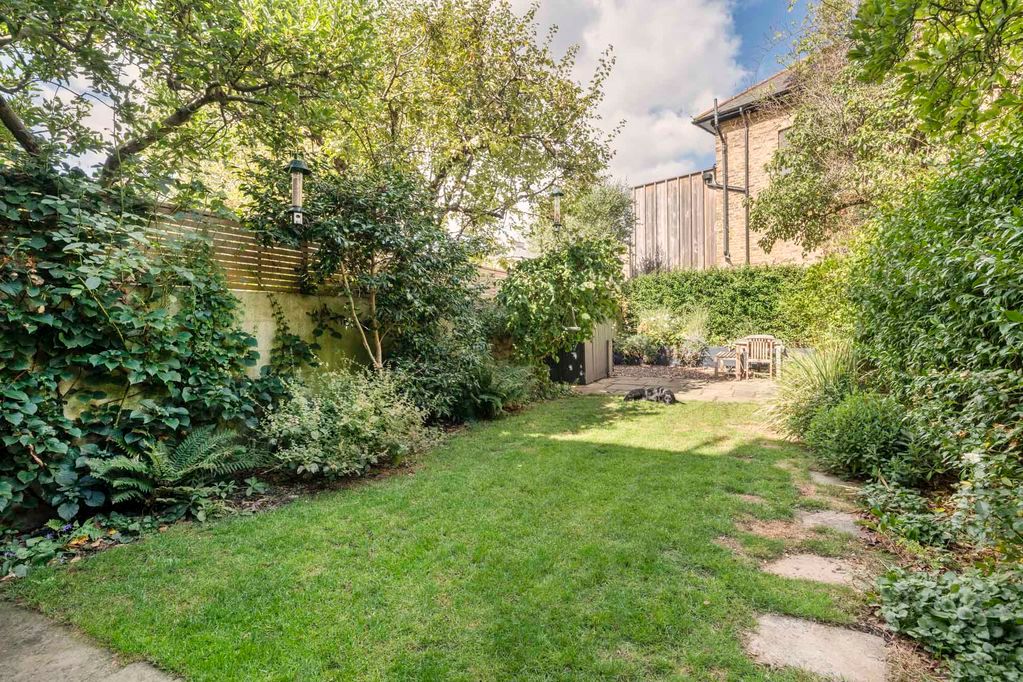 Property photo 3 of 19 Photo 9