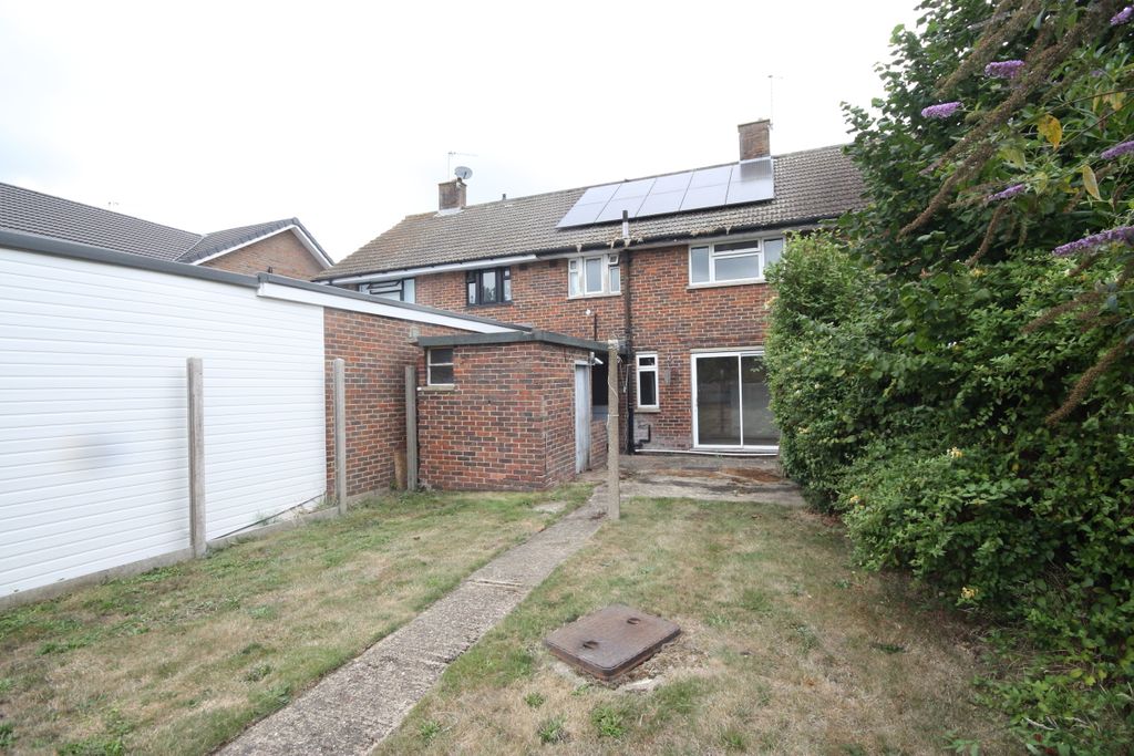 Property photo 3 of 10