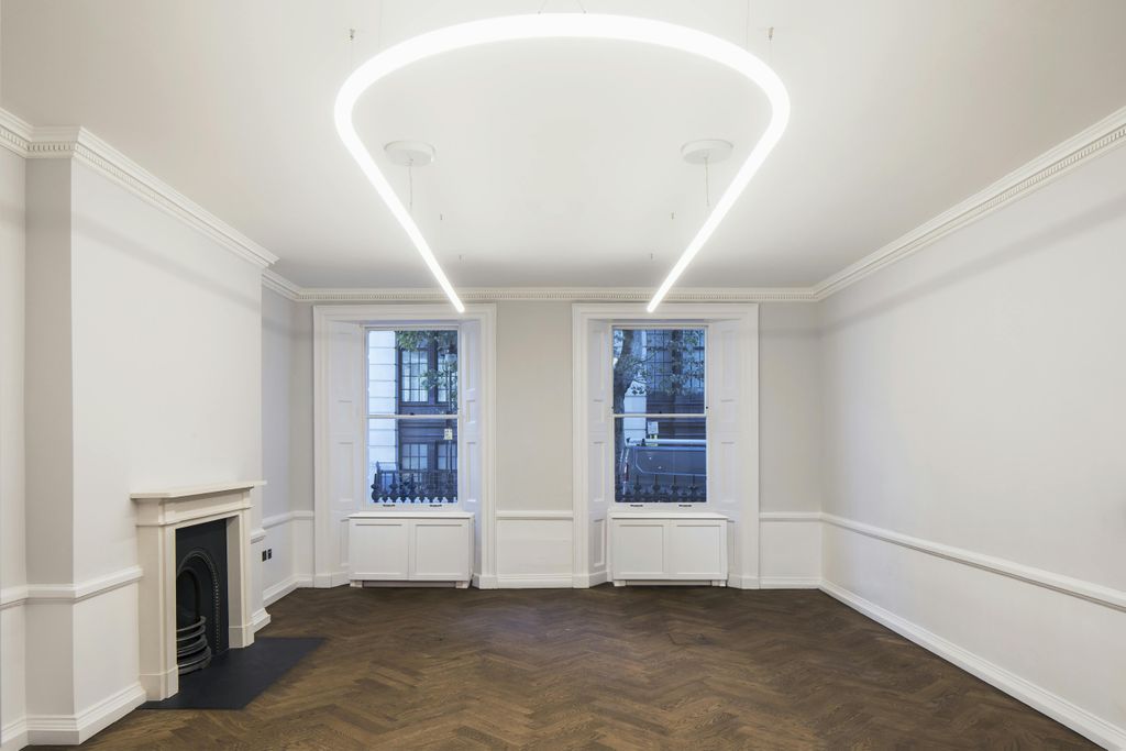 Property photo 3 of 12 Internal