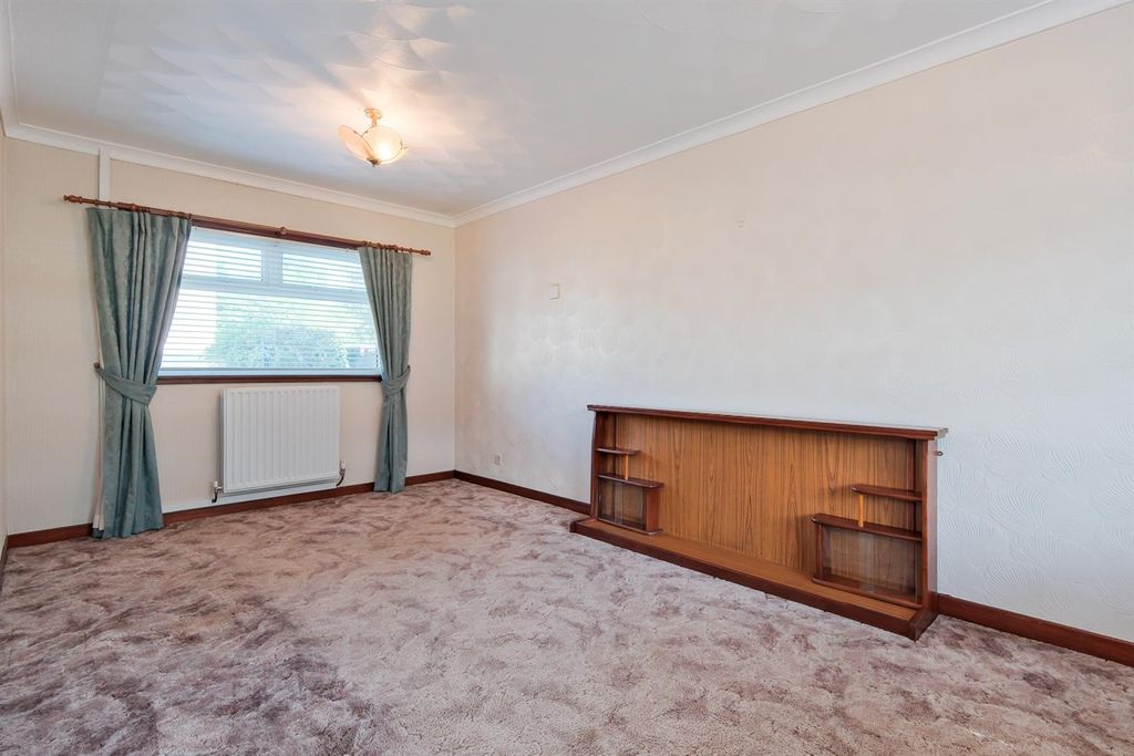 Property photo 3 of 31 010-168 Alexander Street Wishaw ML2 0HQ.Jpg