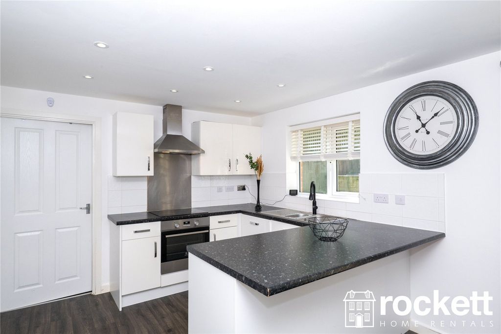 Property photo 3 of 26 Picture No. 03