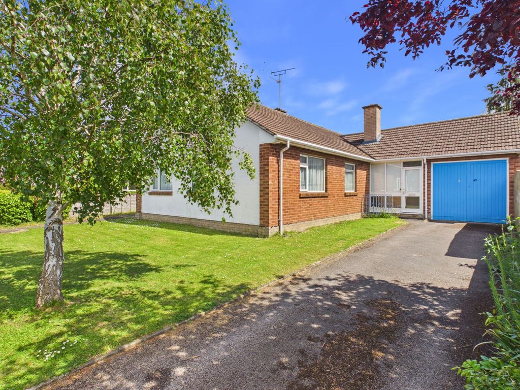 Property photo 1 of 20