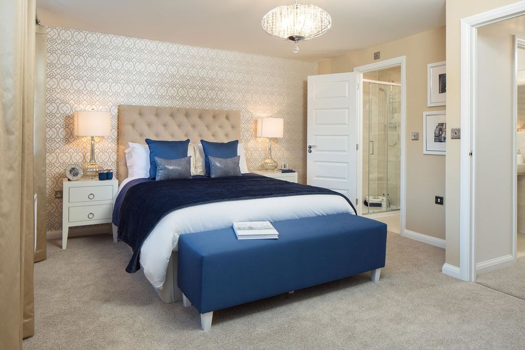 Property photo 3 of 8 En Suite Main Bedroom In The Hesketh 4 Bedroom Semi Detached Home