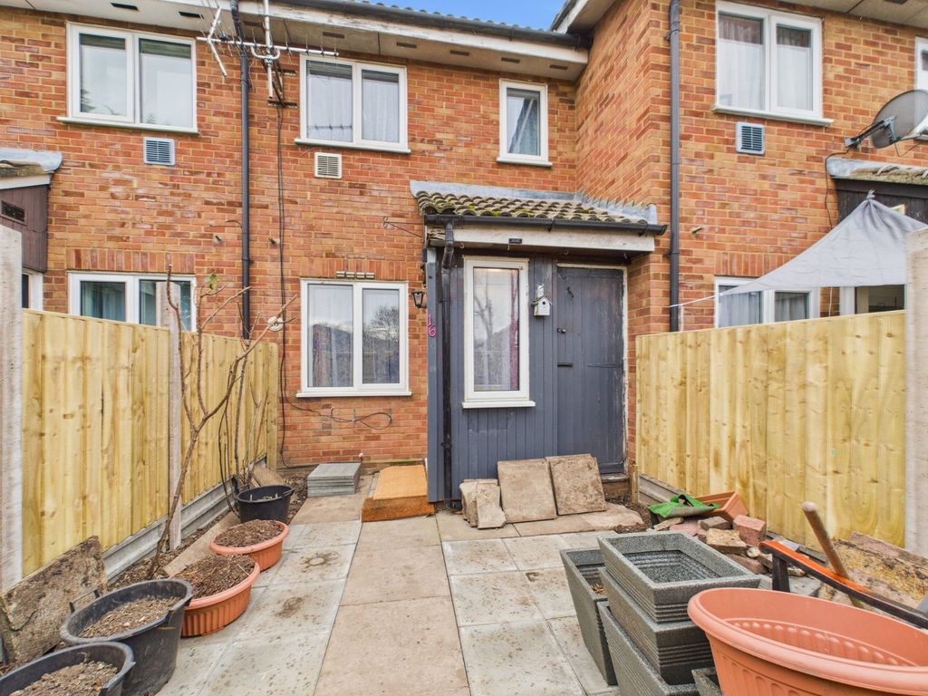 Property photo 1 of 18 Picture No. 14