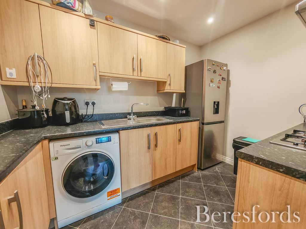 Property photo 3 of 9 Picture 3