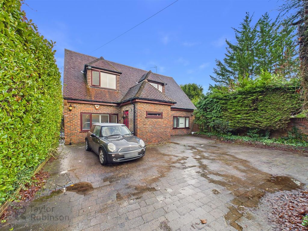 Property photo 1 of 30 Cam02600G0-Pr0625-Still001.Jpg