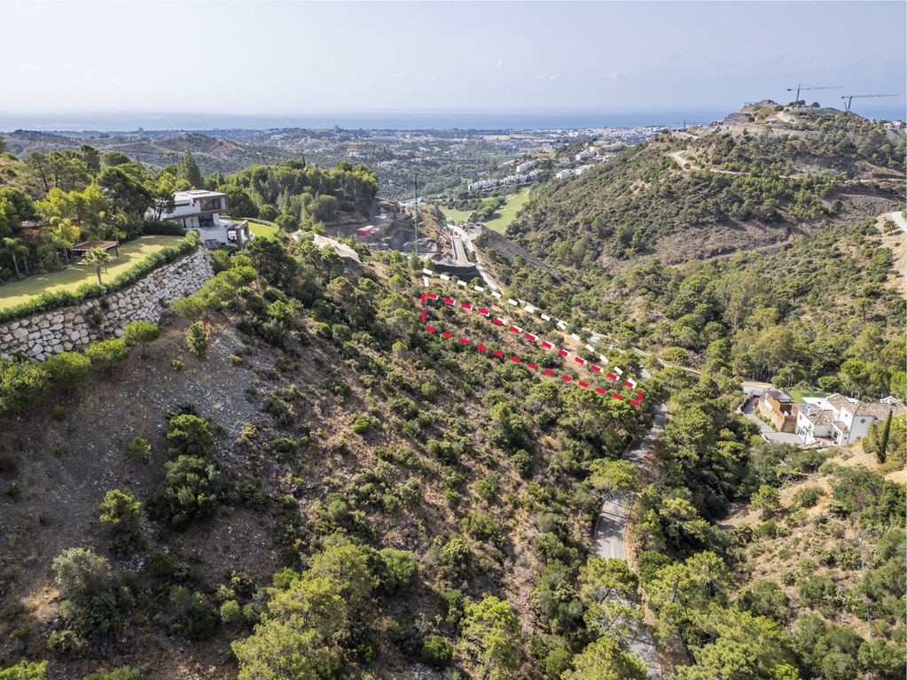 Property photo 3 of 19 Image
