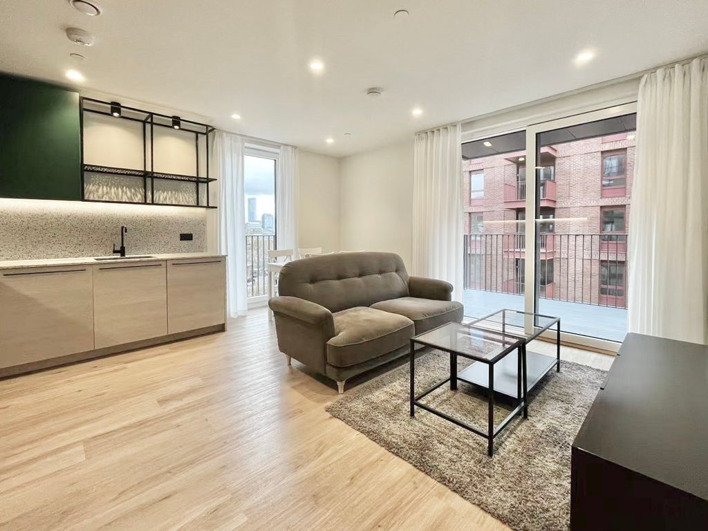 Property photo 1 of 25