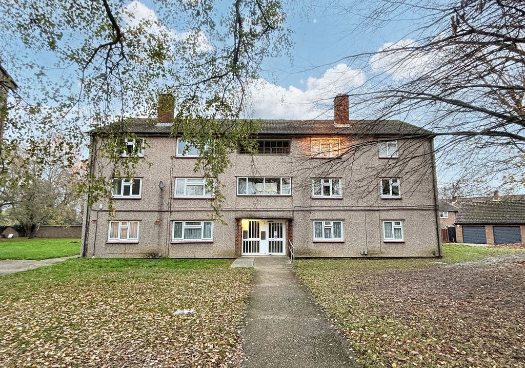 Property photo 1 of 6