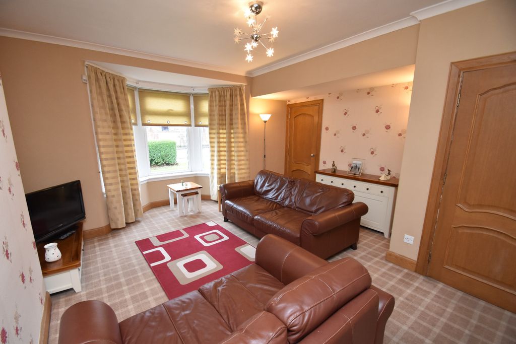 Property photo 2 of 21 4468433