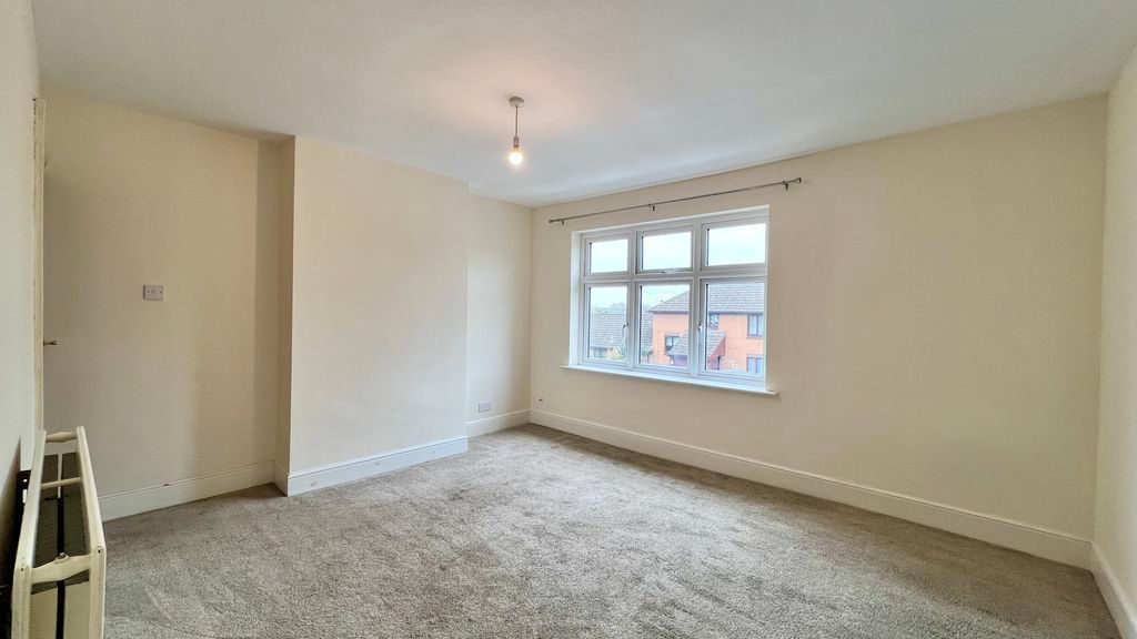 Property photo 3 of 10 Photo 1