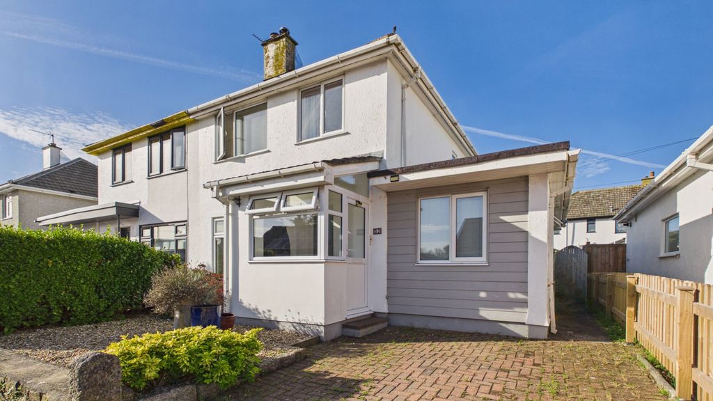 Property photo 1 of 14 3/4 Bedroom Semi-Detached House For Sale