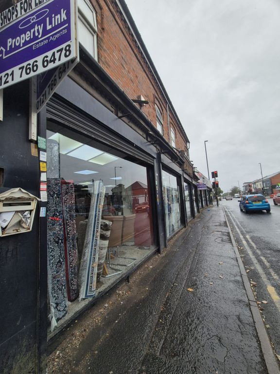Property photo 1 of 3 High Visibility Single Retail Space Â€“ Must View! (Unit 3)