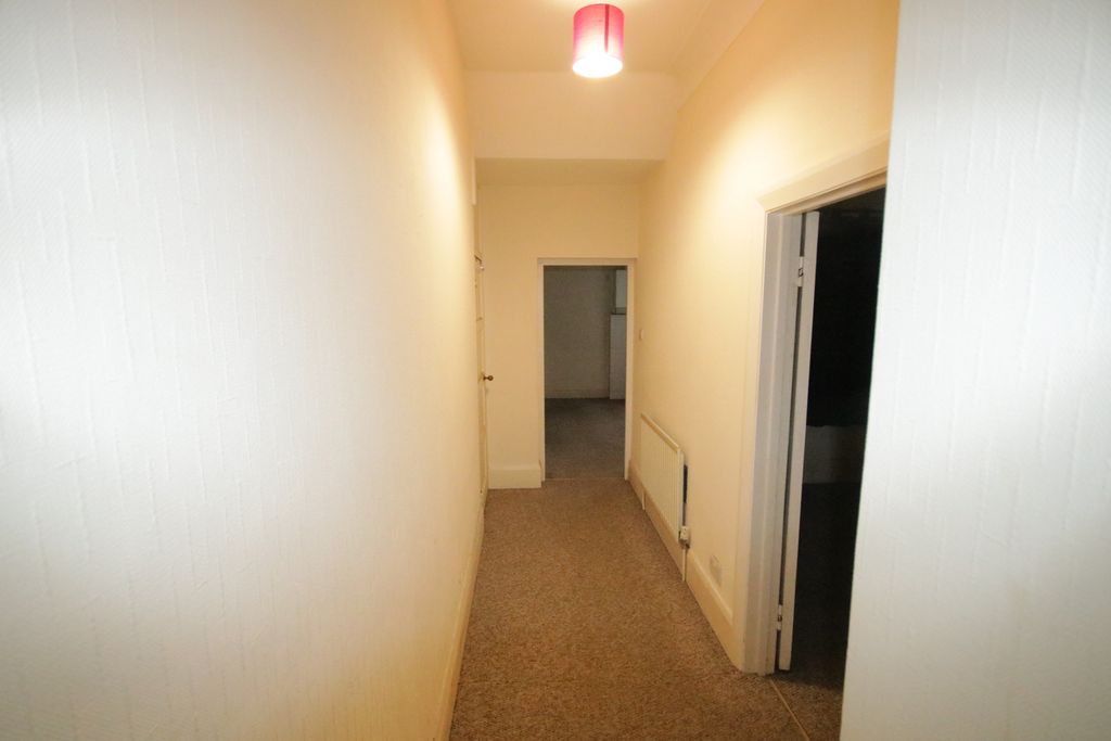 Property photo 2 of 11 Gallery