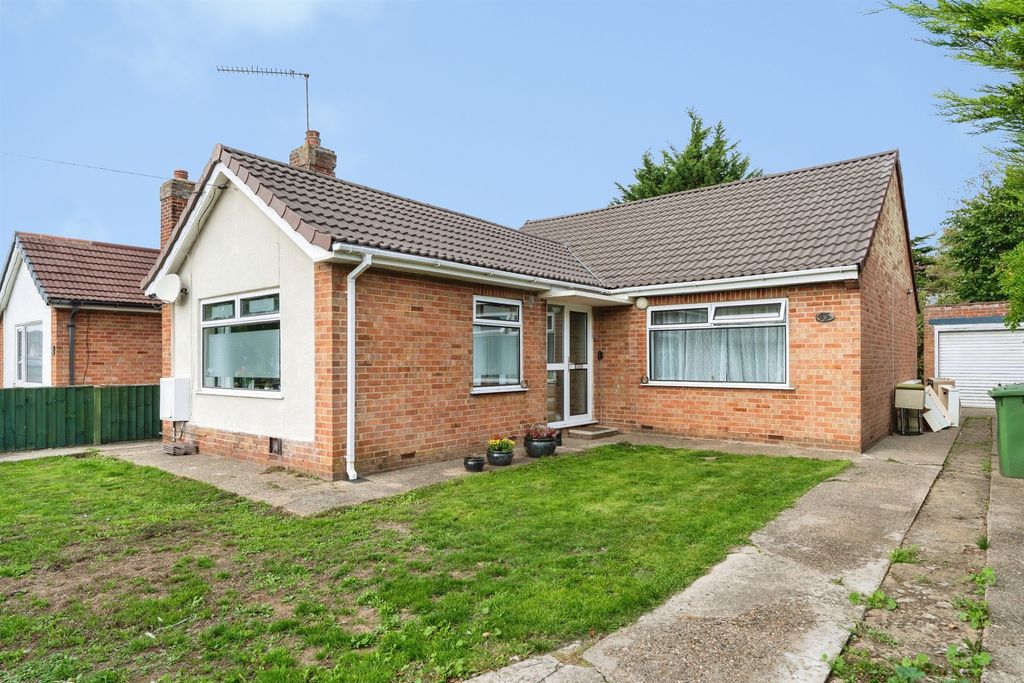 Property photo 1 of 13