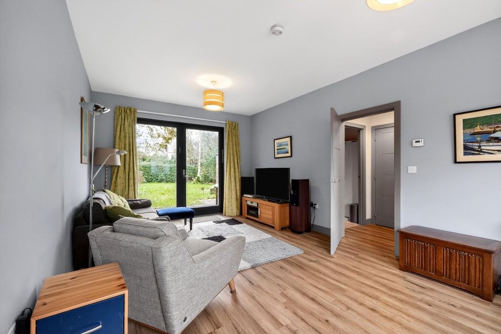 Property photo 3 of 18 Pnmb0240.Jpg