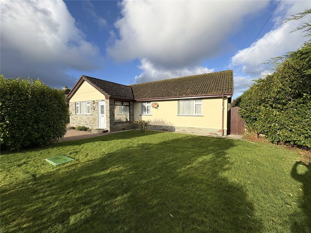 Property photo 2 of 12 Picture No. 11