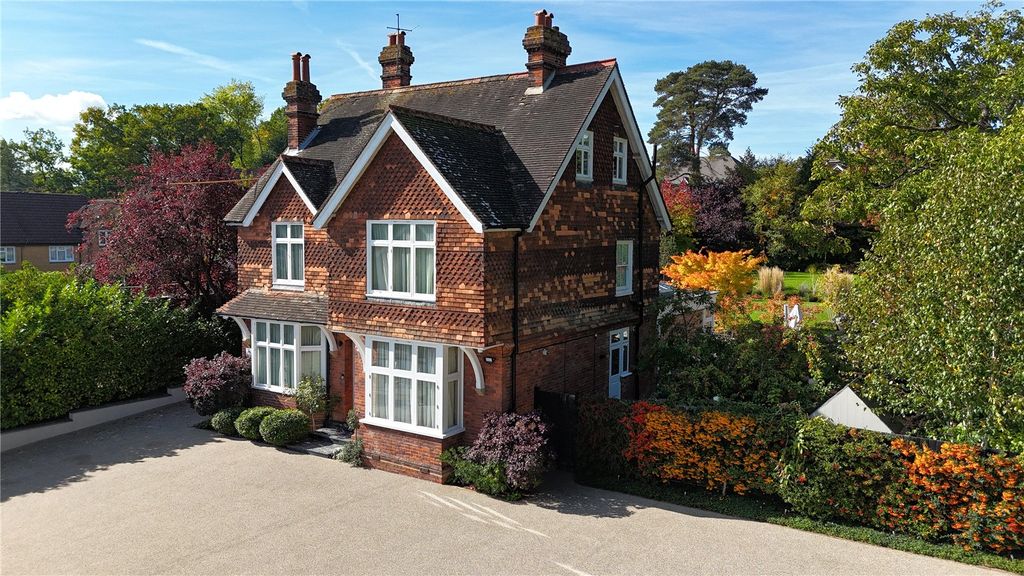 Property photo 3 of 22 Picture 3