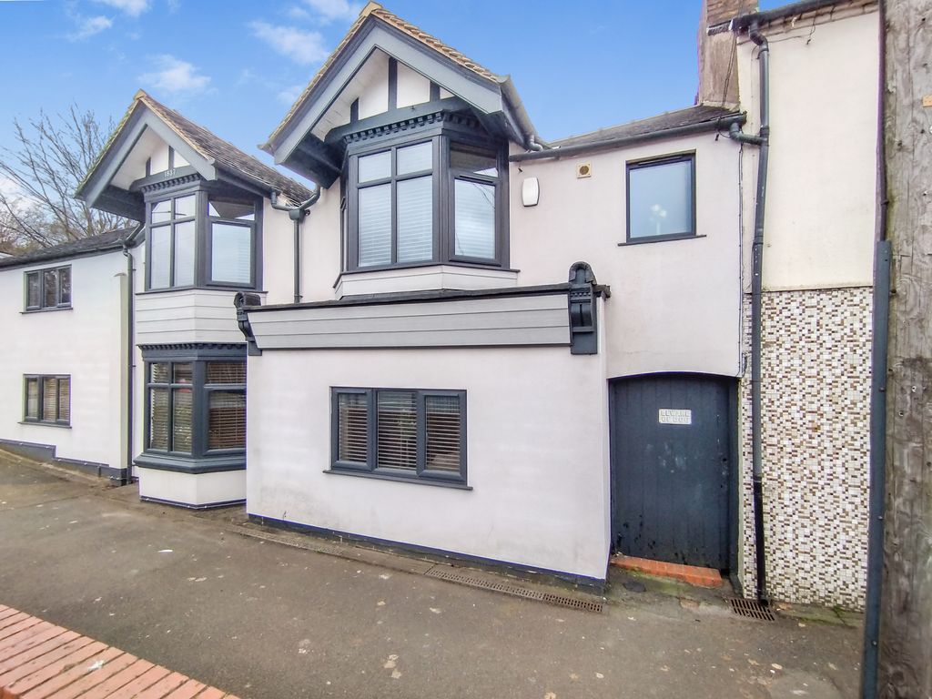 Property photo 1 of 16