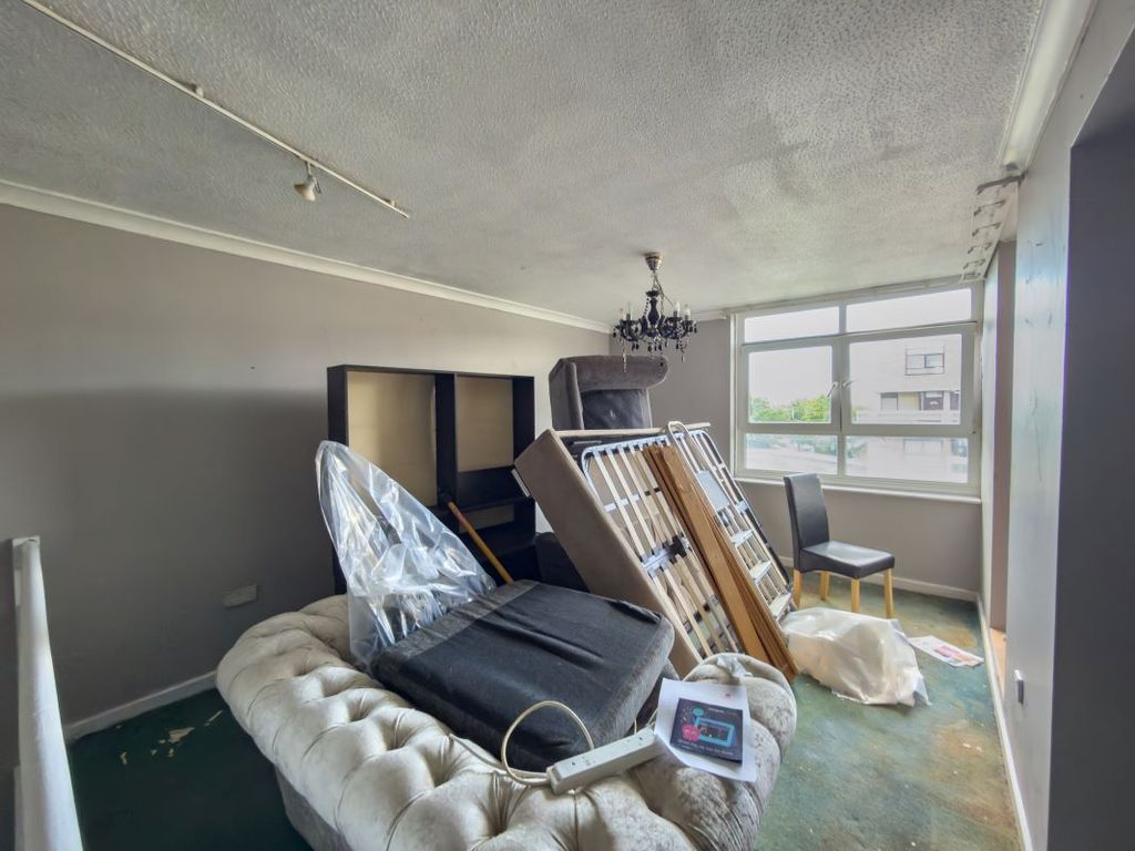 Property photo 3 of 10 Image 3