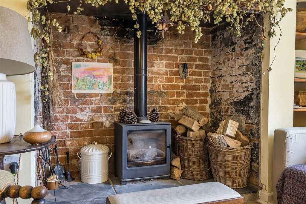 Property photo 3 of 15