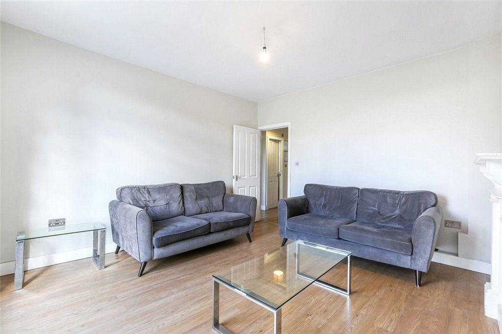 Property photo 3 of 13 Picture No. 07