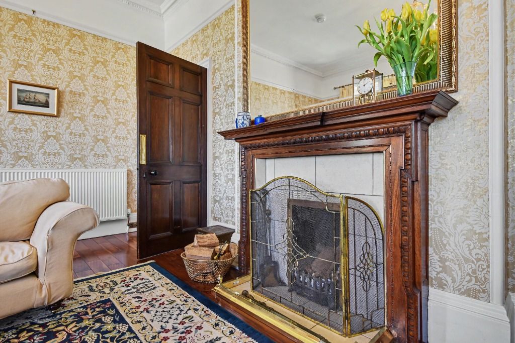 Additional image 6 of 4 bed flat for sale88 Newark Street, Inverclyde, Greenock PA16
