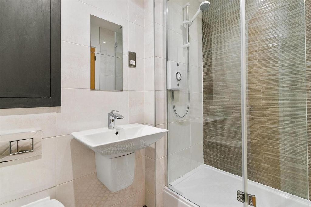 Additional image 16 of 2 bed flat for saleOrissa Drive Dumbarton G82