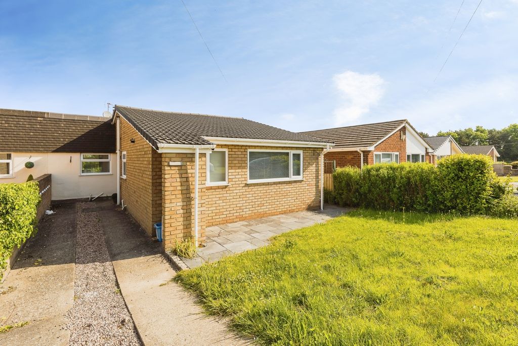 Property photo 1 of 15 Pbox-Img.Jpg