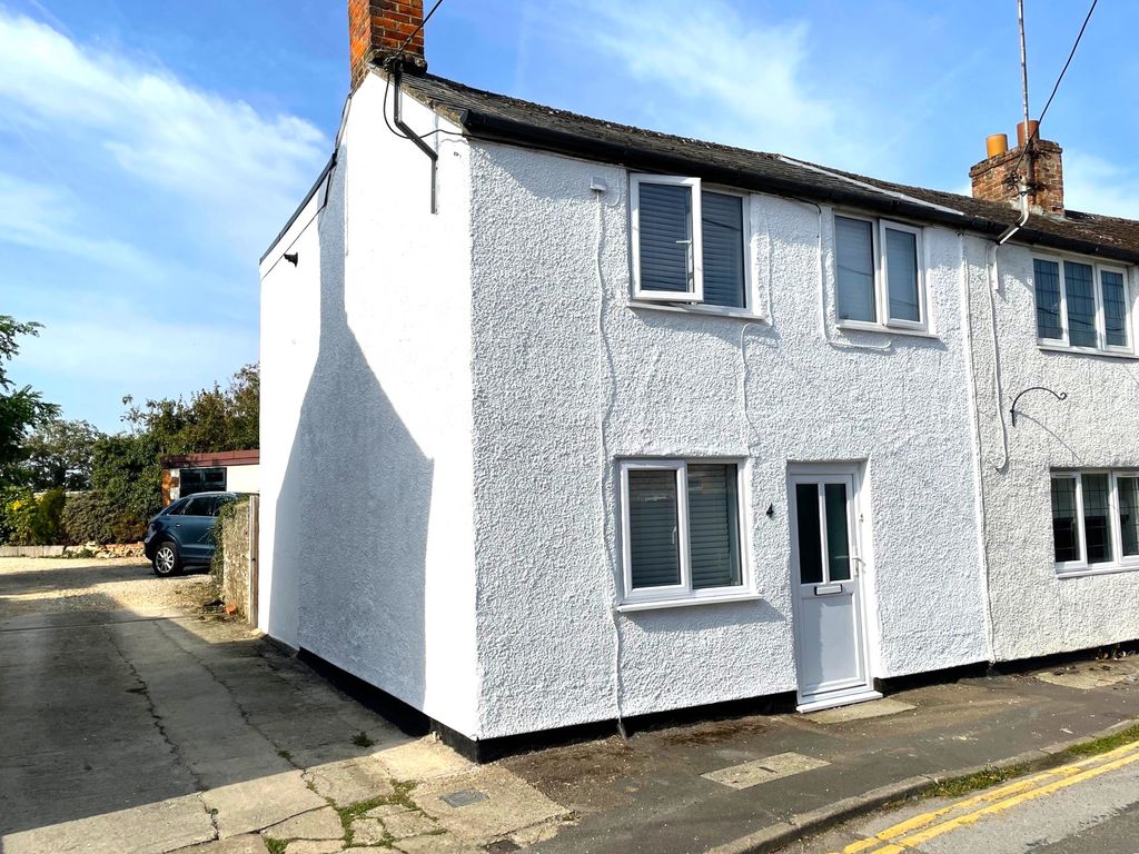 Property photo 2 of 9 3