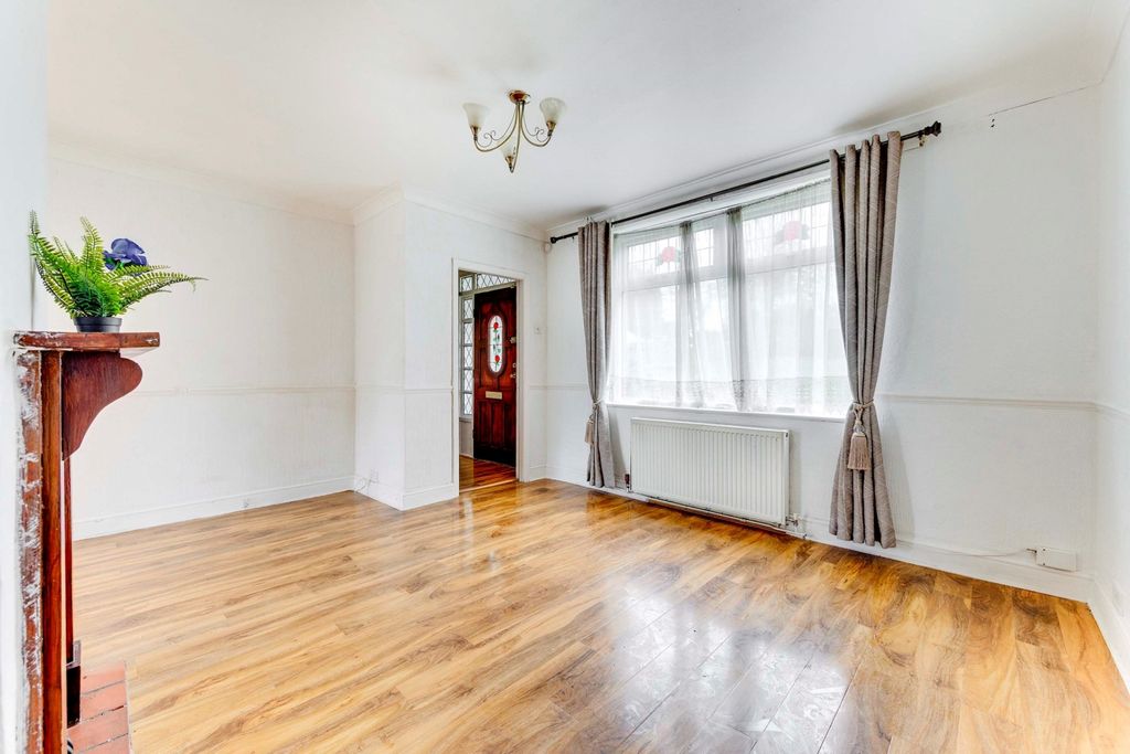 Property photo 2 of 10 Reception