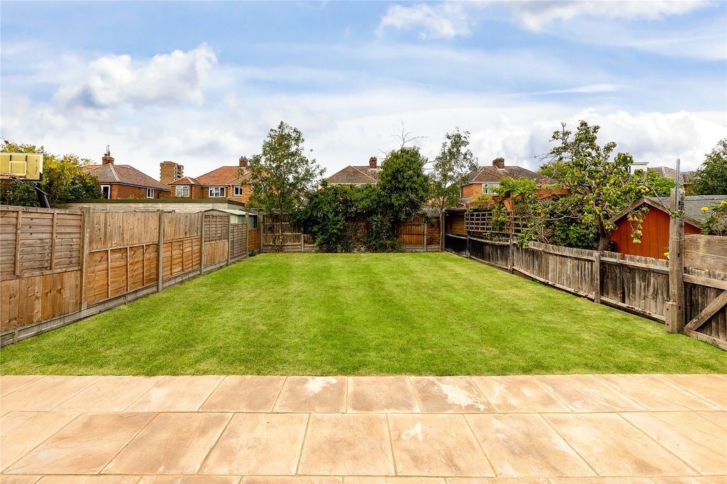 Property photo 3 of 30 Picture No. 44