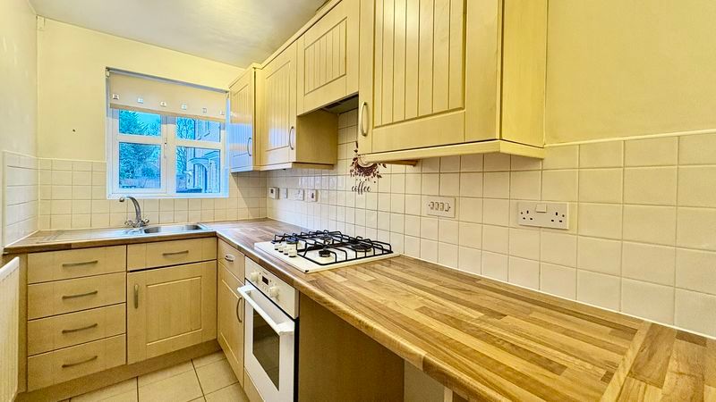 Property photo 2 of 11 Photo 11