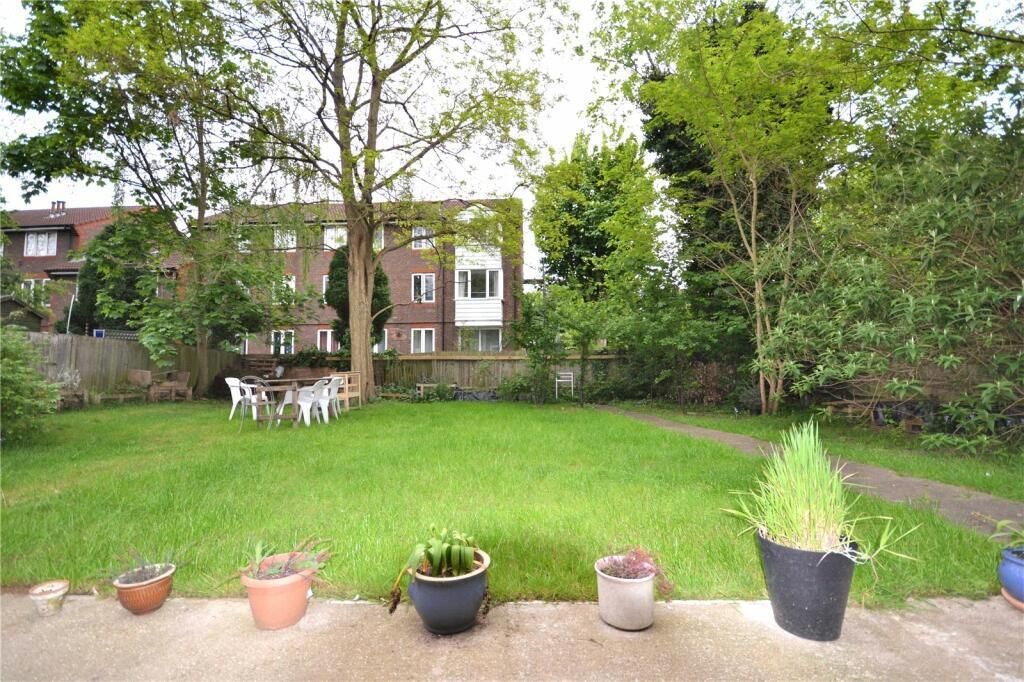 Property photo 2 of 6