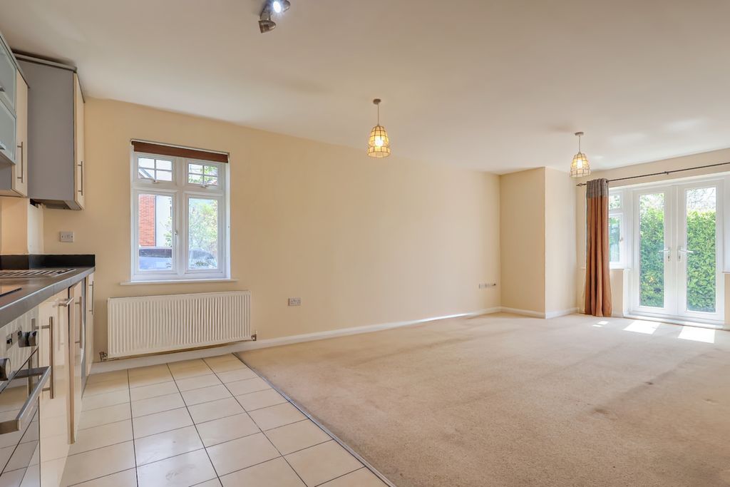 Property photo 2 of 13 Picture No. 20