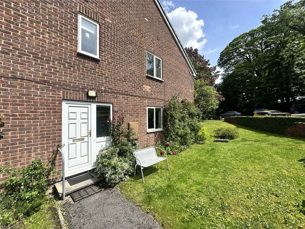 Property photo 1 of 12 Picture No. 02