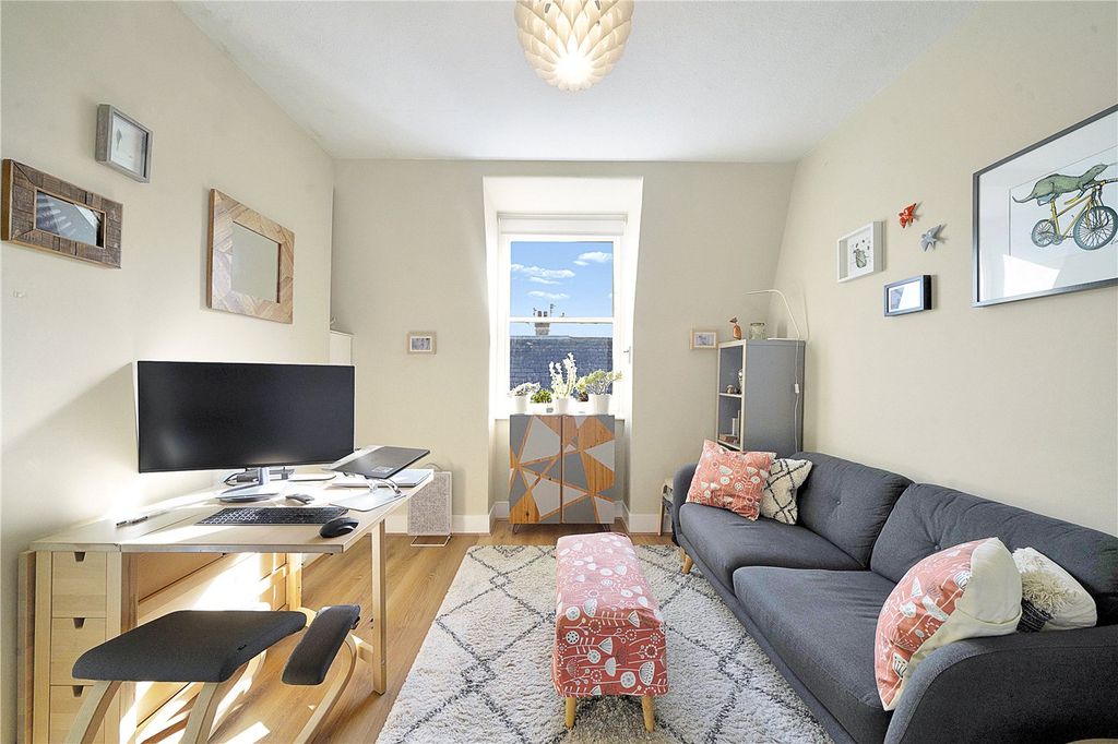 Property photo 3 of 15 Picture No. 13