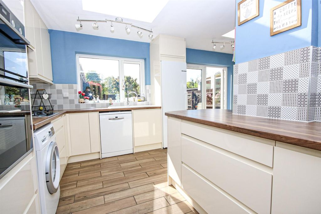 Property photo 2 of 24 20-Img_0717.Jpg