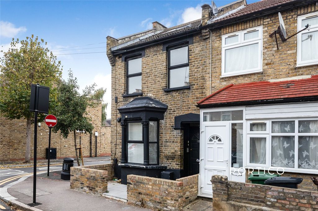 Property photo 1 of 11 Picture No. 10