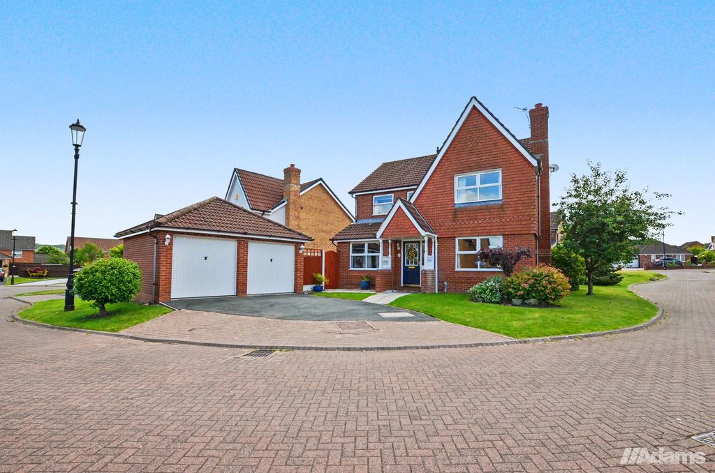 Property photo 1 of 35