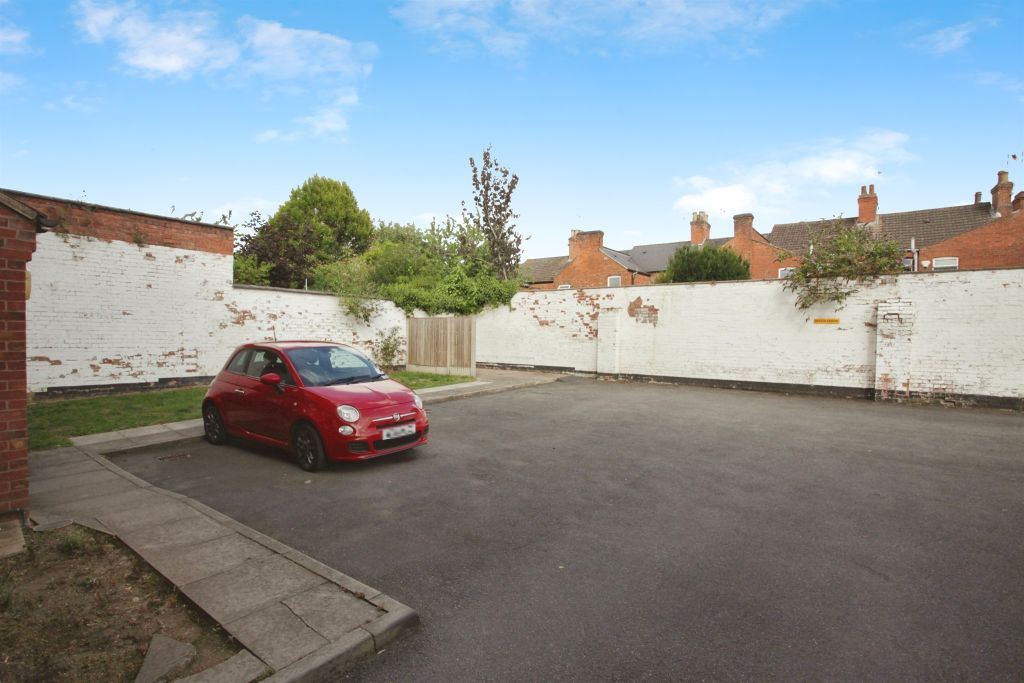 Additional image 11 of 2 bed flat for saleCambridge Street, Rugby CV21
