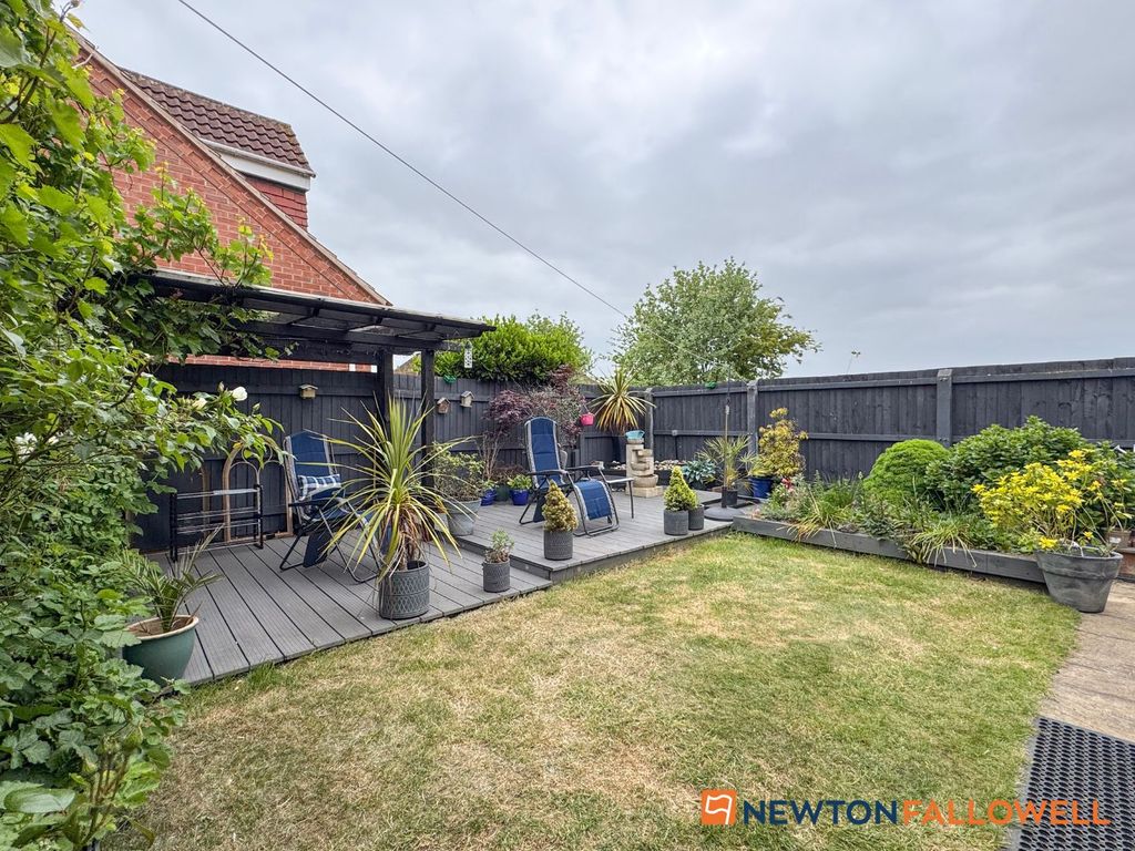 Property photo 3 of 23