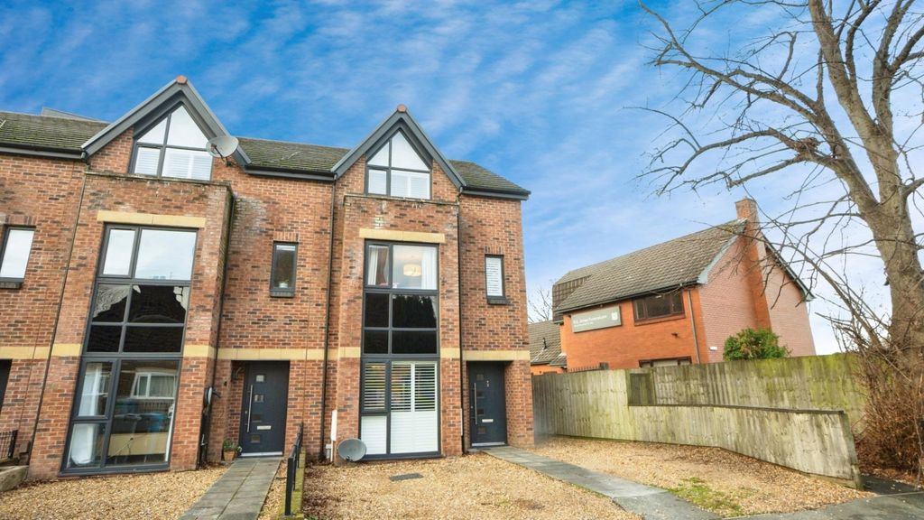 Property photo 1 of 21 Picture No. 30