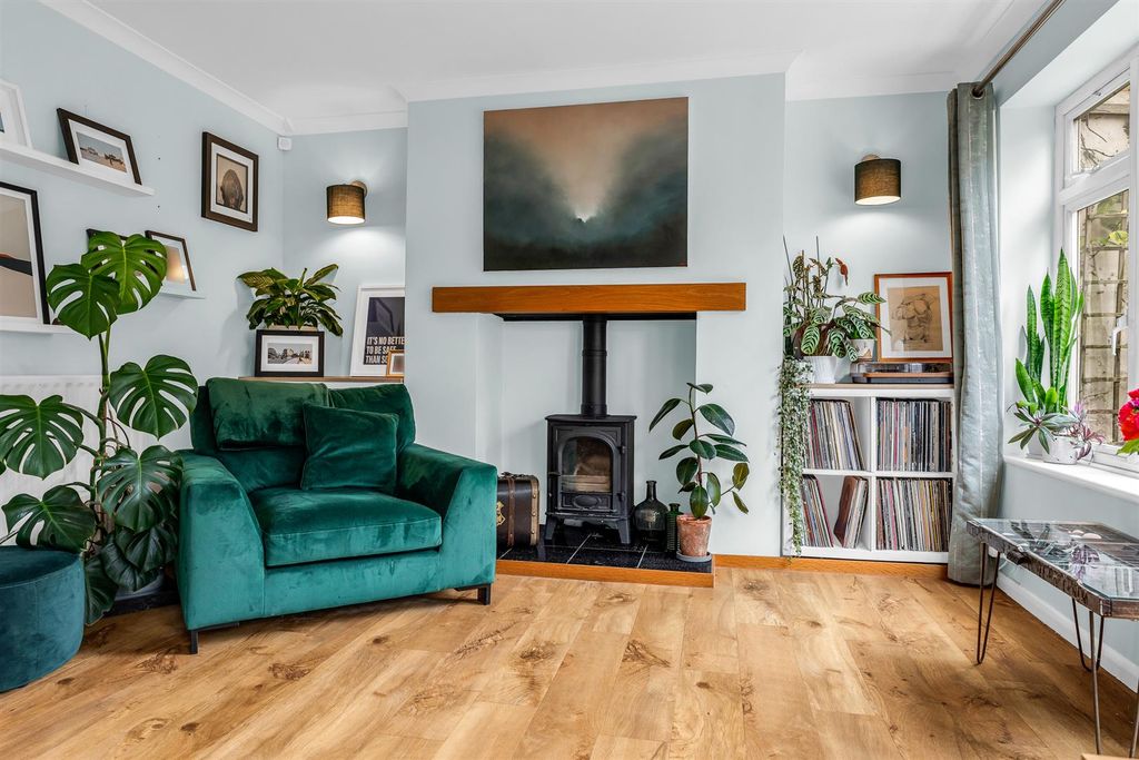 Property photo 3 of 29 Internal-16.Jpg